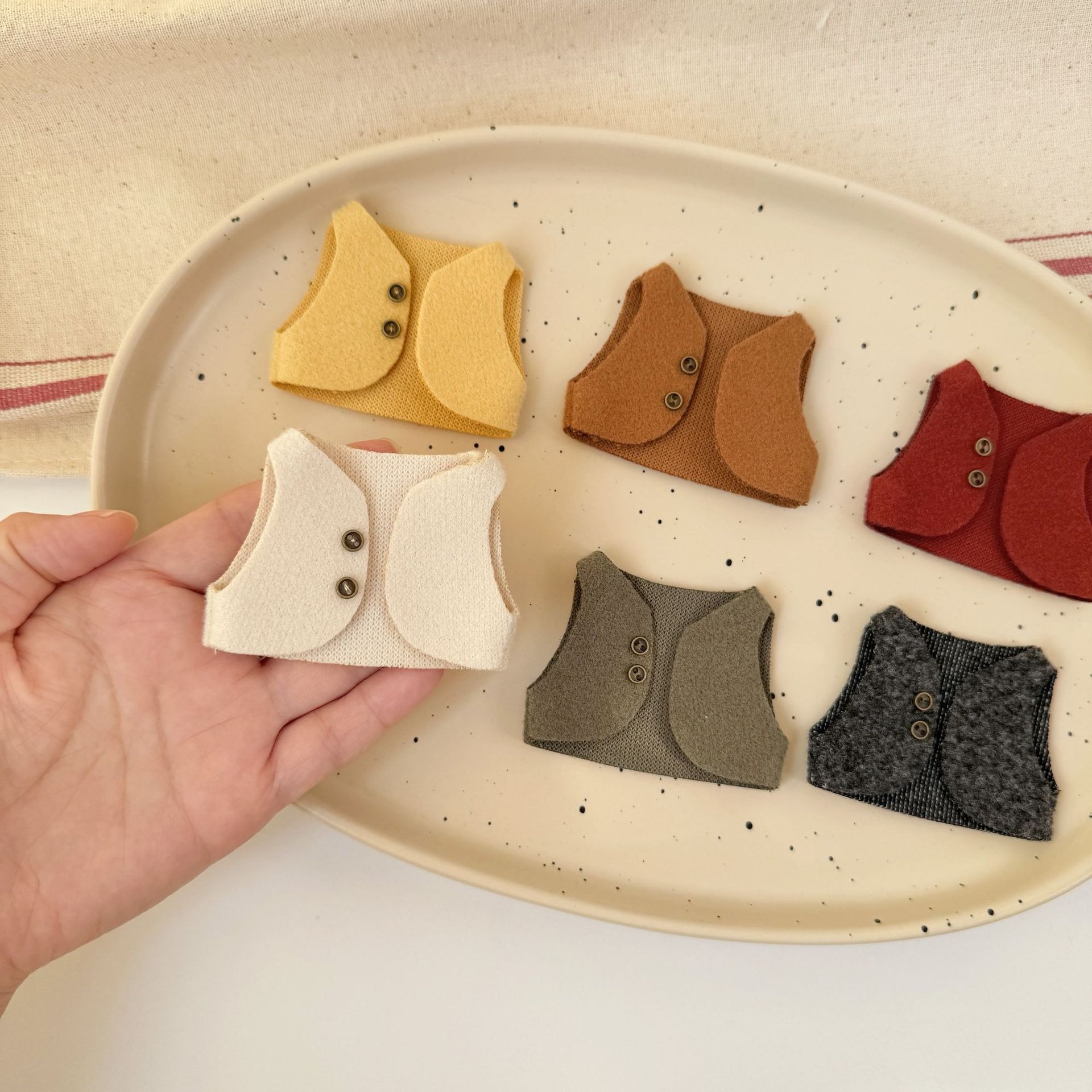 Vêtements de poupée faits à la - Vintage Fashion Stores avis et prix
